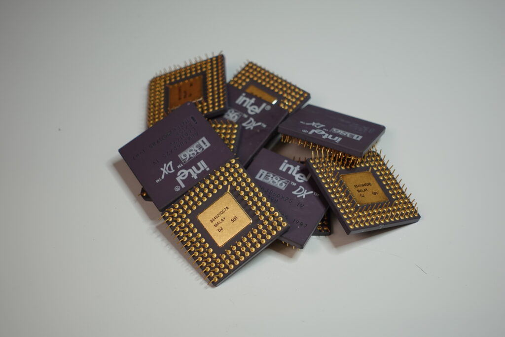Keramik CPU mit Goldcap i286, i386 & i486